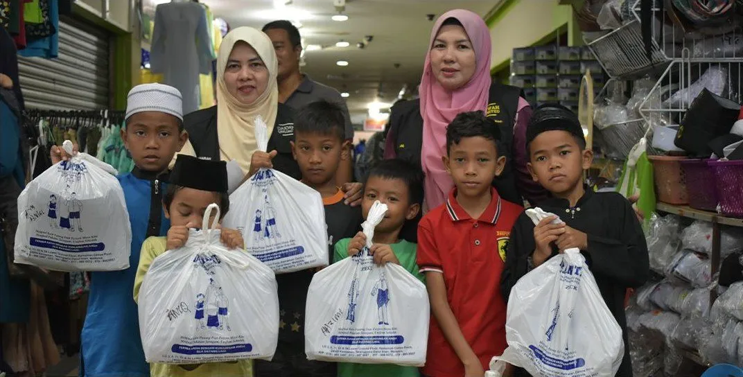 Projek Bantuan Kelengkapan Sekolah Anak Asnaf — gambar 4